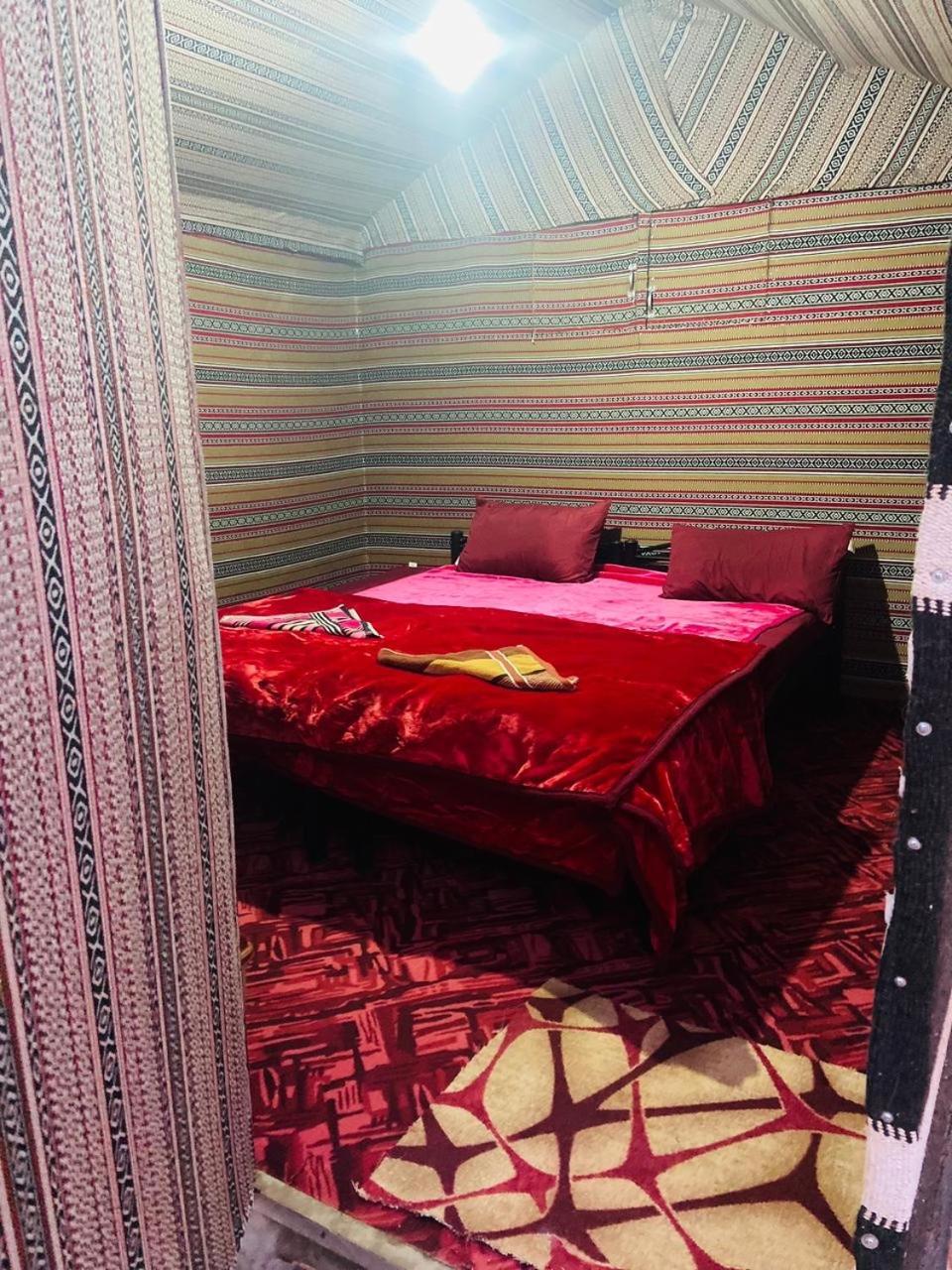 Wadi Rum Bedouin Heart Camp Esterno foto